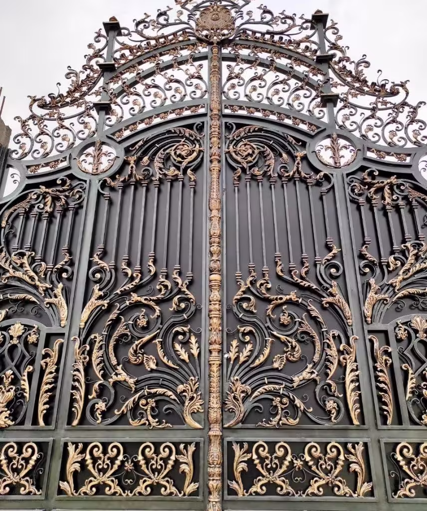 درب فرفورژه سفارشی