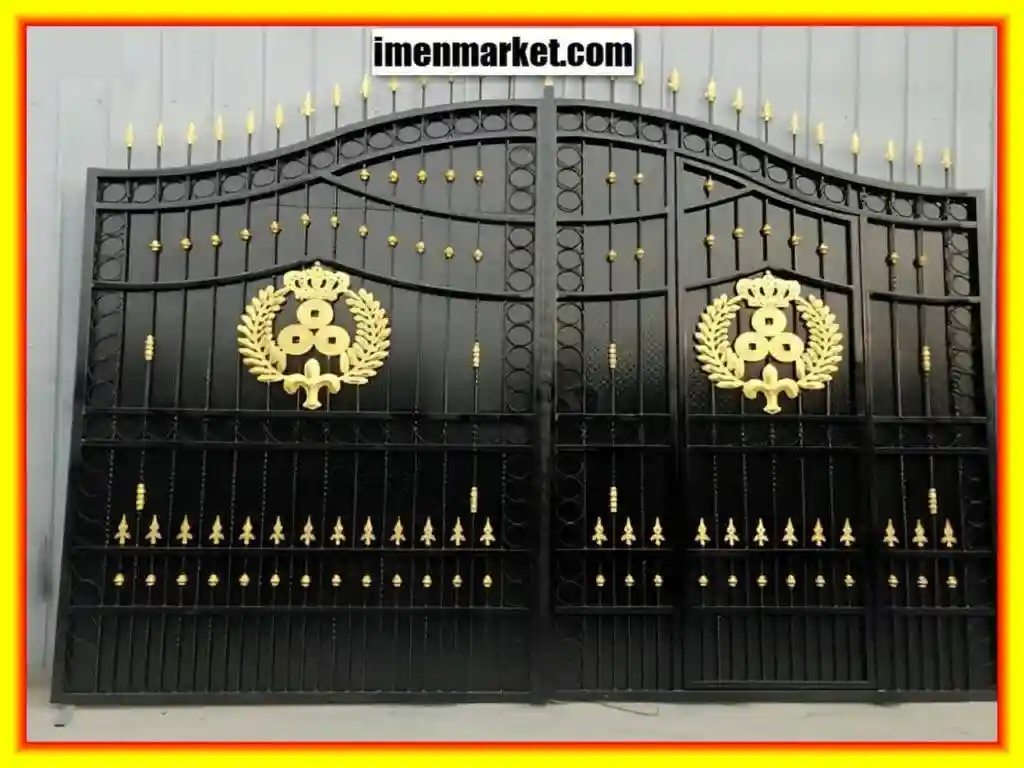 تأثیر متراژ و طرح بر قیمت درب فرفورژه