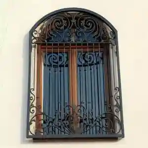 حفاظ پنجره مدل شاهانه آرتمیس