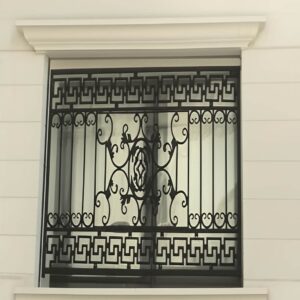 حفاظ پنجره مدل ورساچه