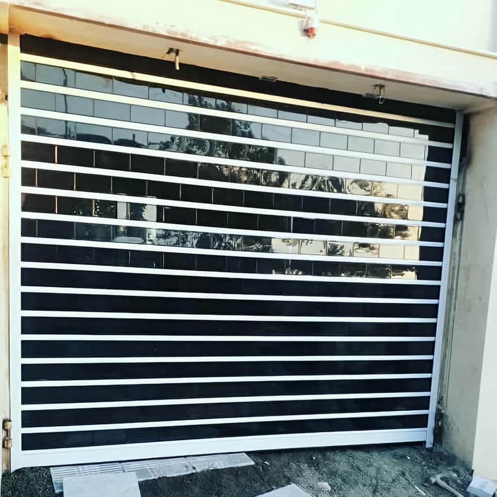 کاربرد و ویژگی&zwnj;های کرکره برقی