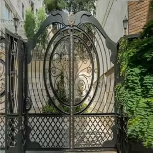 طراحی و ساخت انواع درب آهنی ویلا مدرن