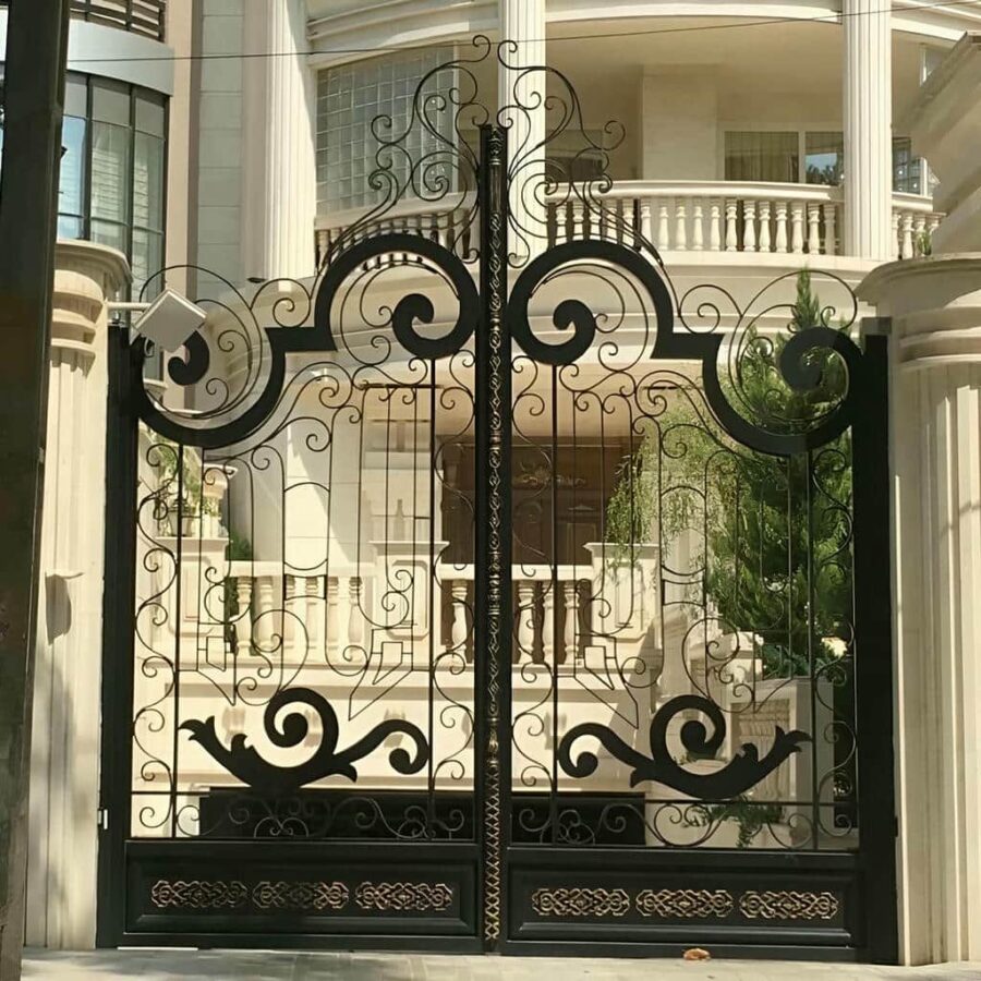 درب حیاط آهنی مدرن و مقاوم
