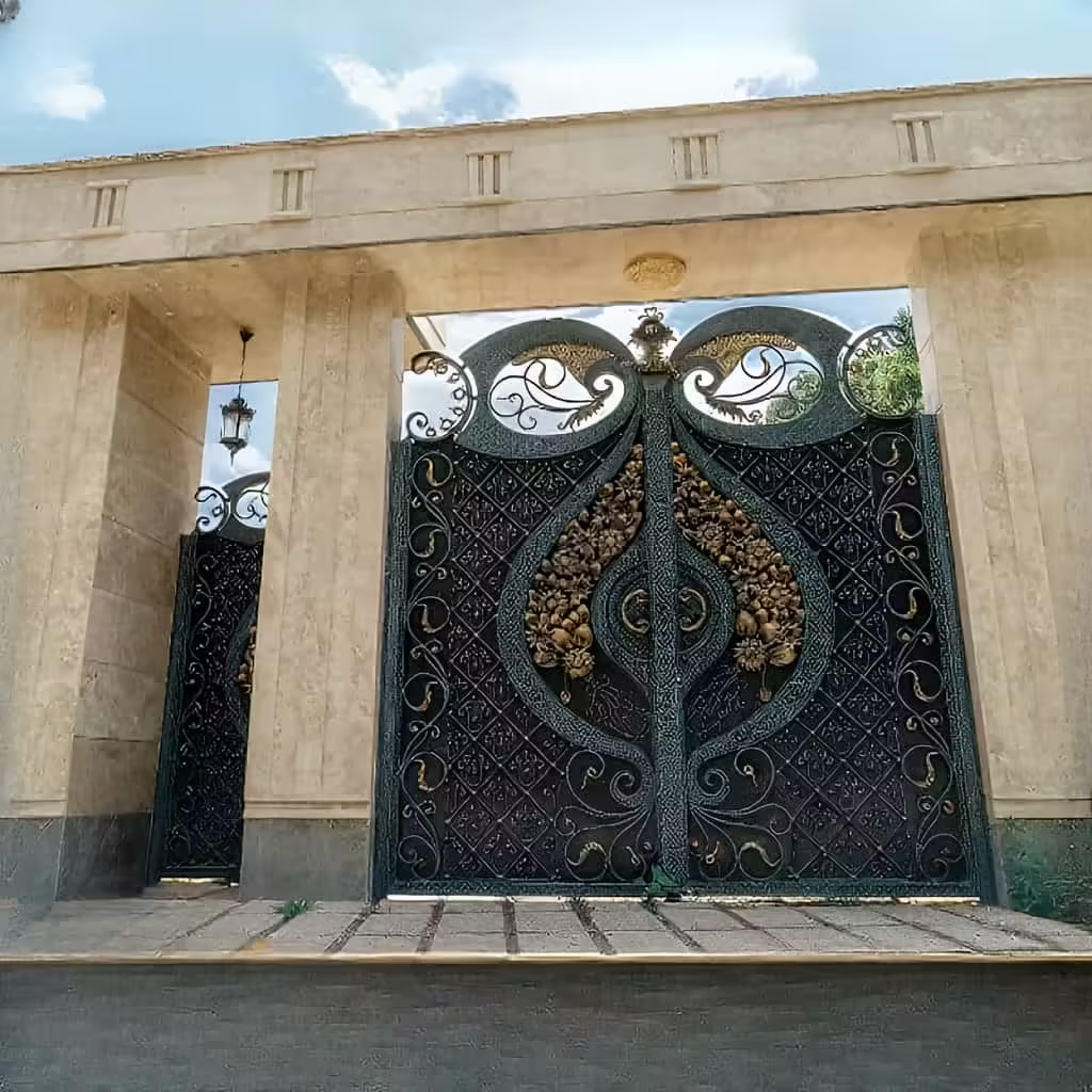 فروش درب مدل دسته گل کارخانه