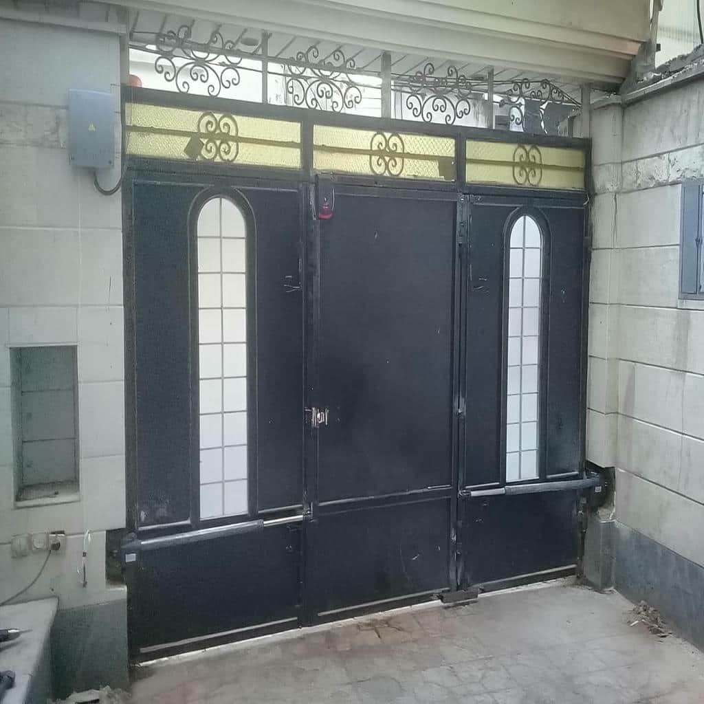 نصب جک درب پارکینگ رنگ الکترواستاتیک در قزوین