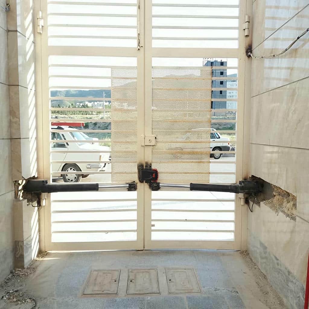خرید جک درب پارکینگ کاربری مسکونی در خرم آباد خرید جک درب پارکینگ کاربری مسکونی در خرم آباد