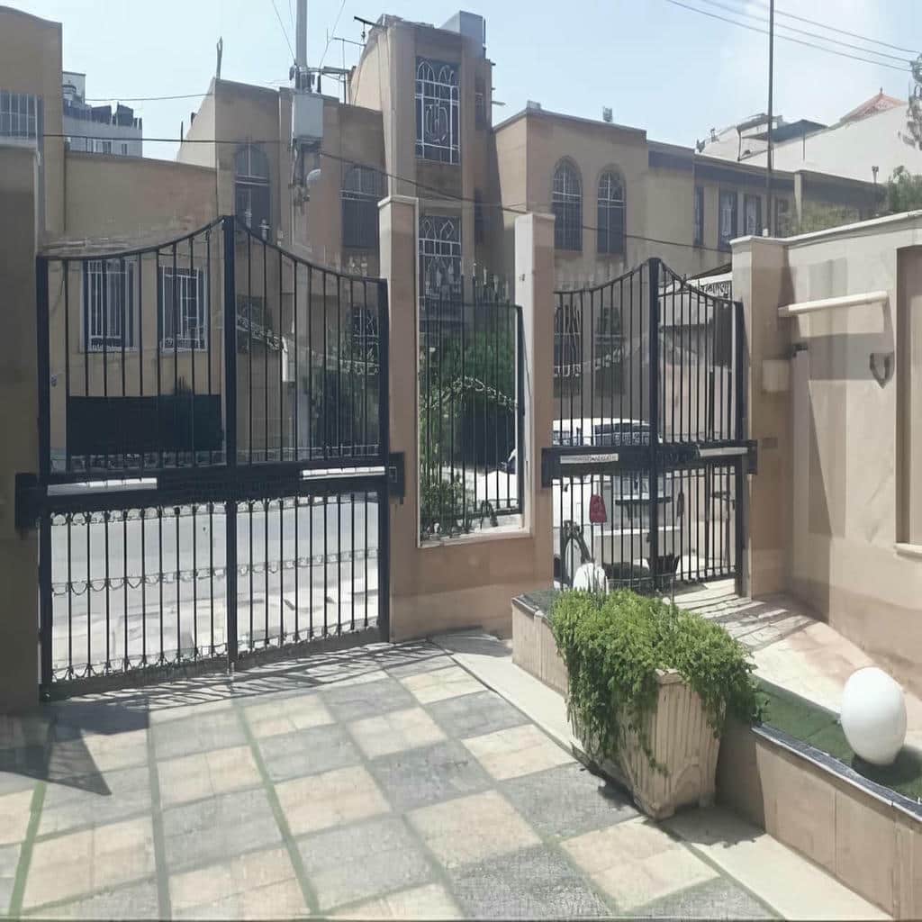 قیمت جک درب پارکینگ ریلی در نسیم شهر