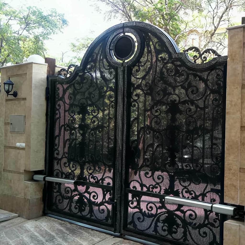 جک درب پارکینگ در قشم