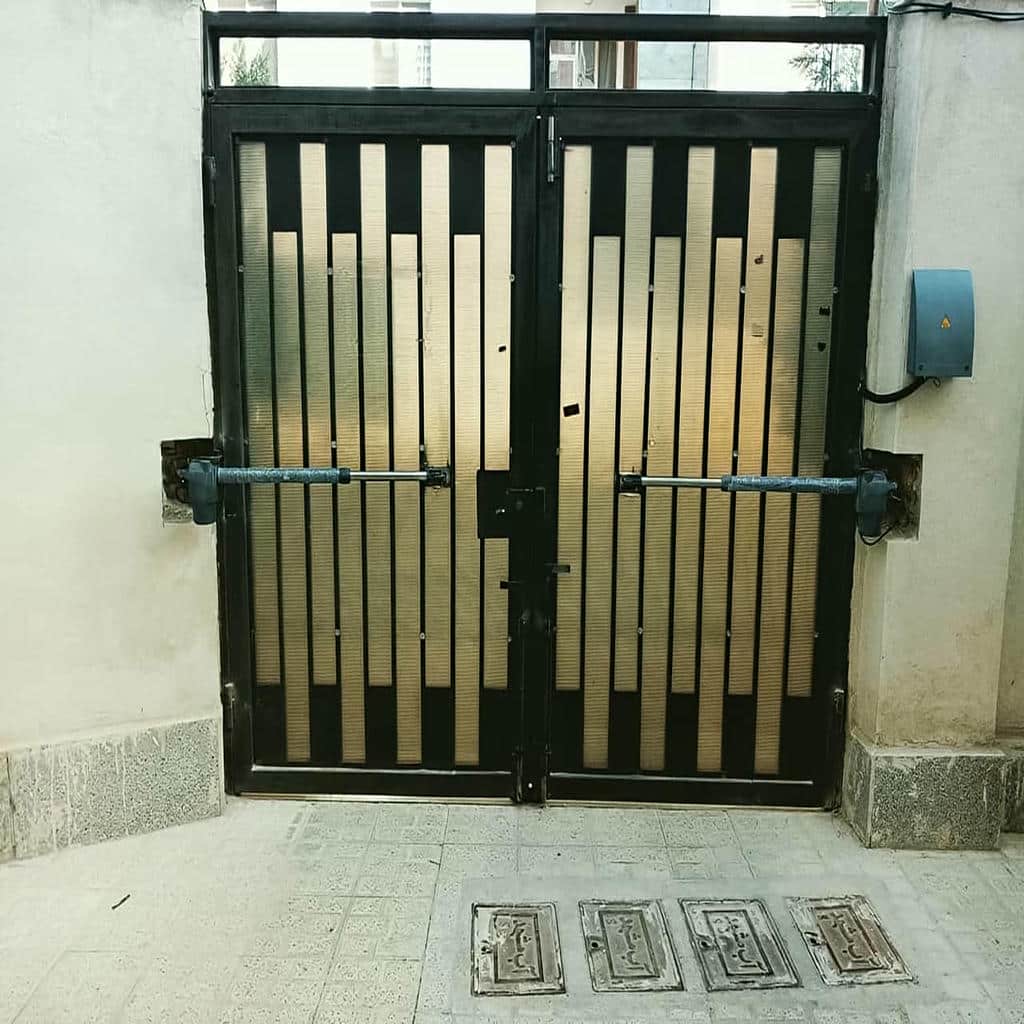 نصب جک درب پارکینگ برد دیجیتال در ملارد