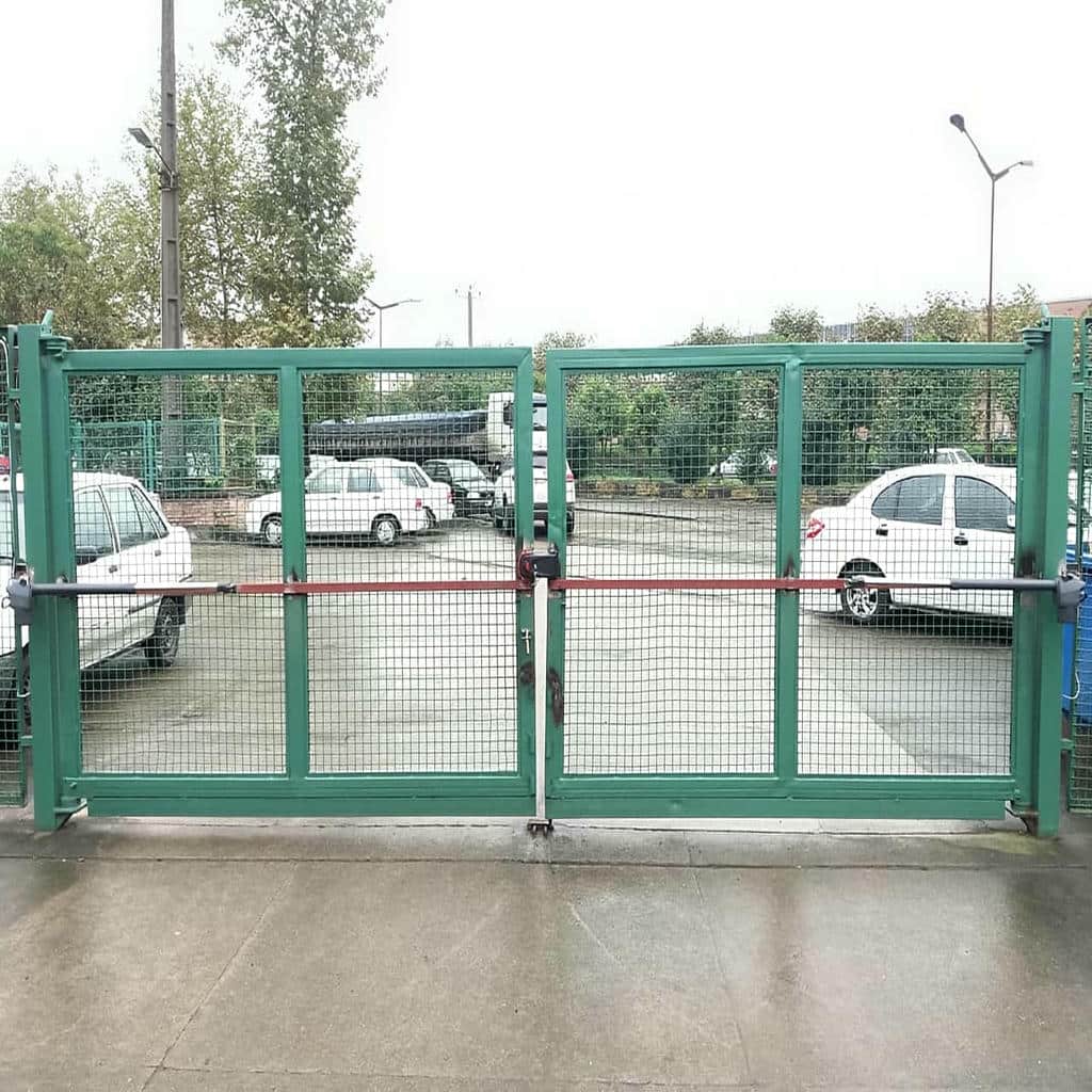 نصب جک درب پارکینگ برد دیجیتال در رشت