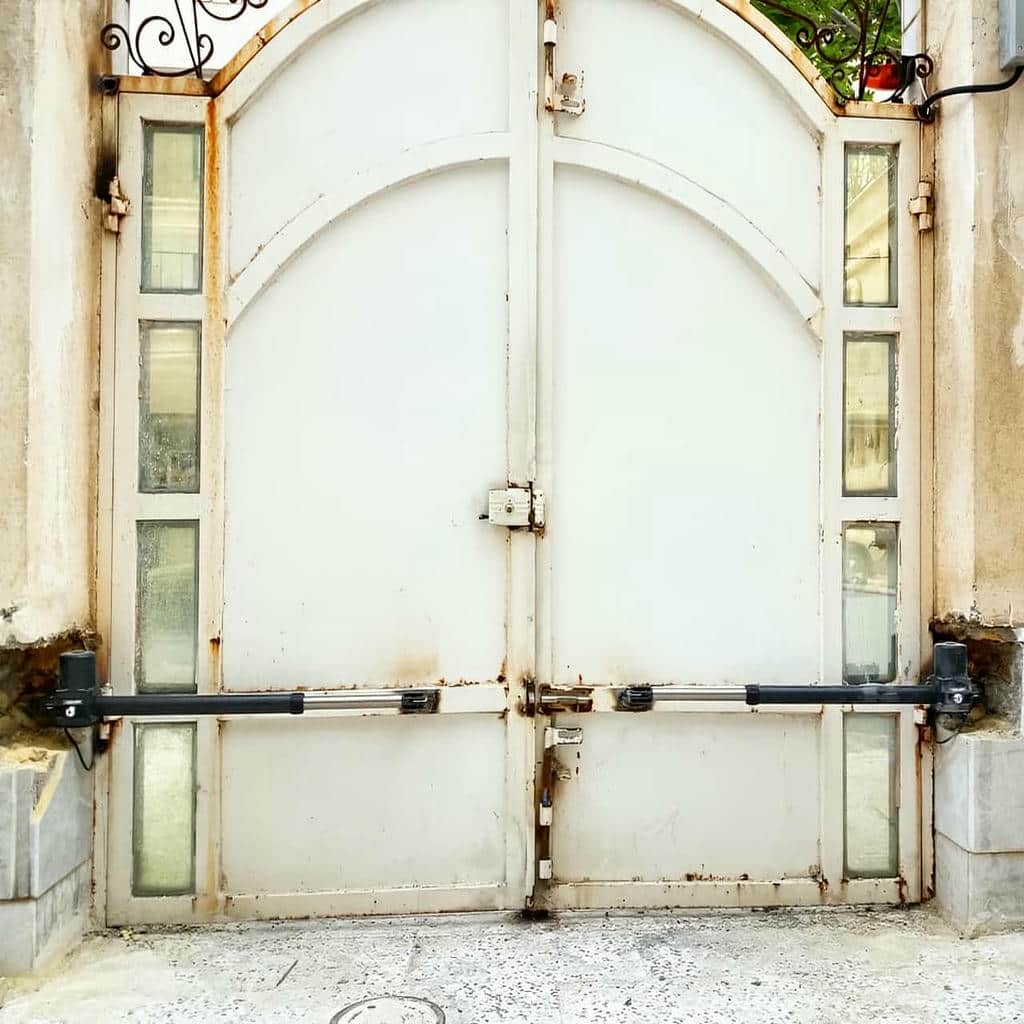 جک درب پارکینگ در کرمان