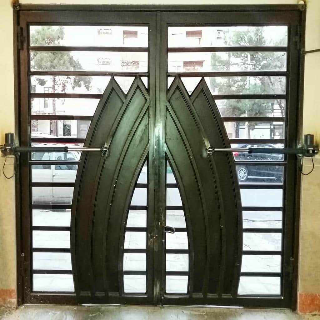 نصب جک درب پارکینگ تراز دقیق در کیش
