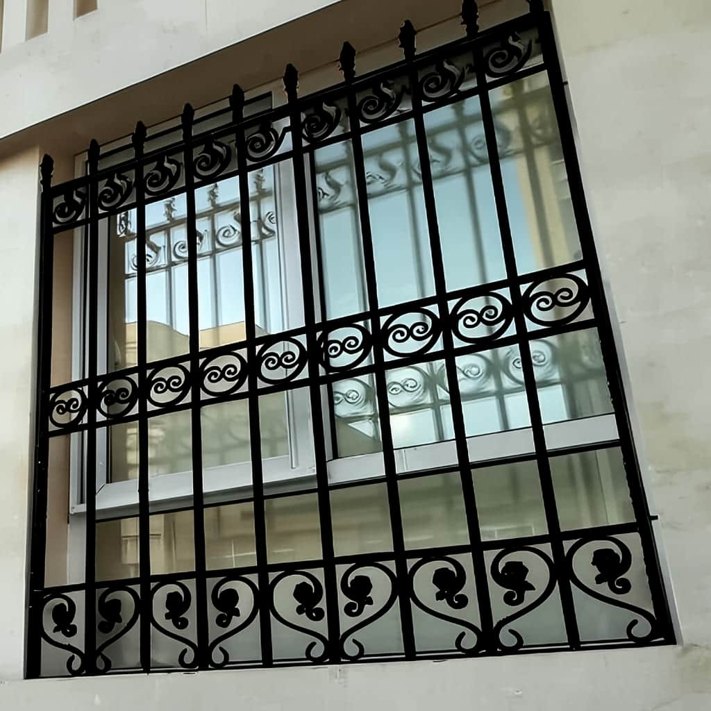 خرید حفاظ نرده پنجره فرفورژه کلاسیک در ساوه