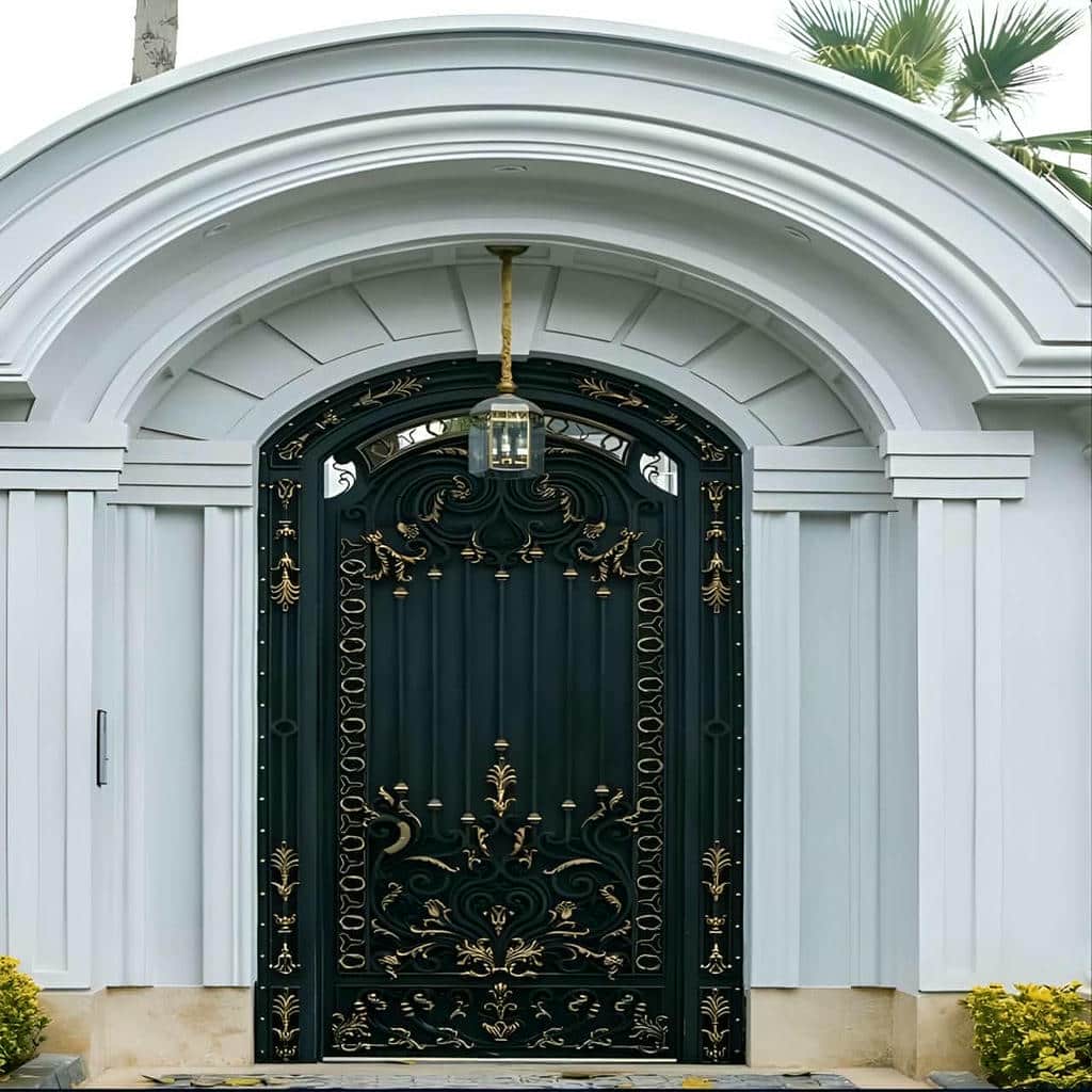 درب فرفورژه حیاط در بندر لنگه