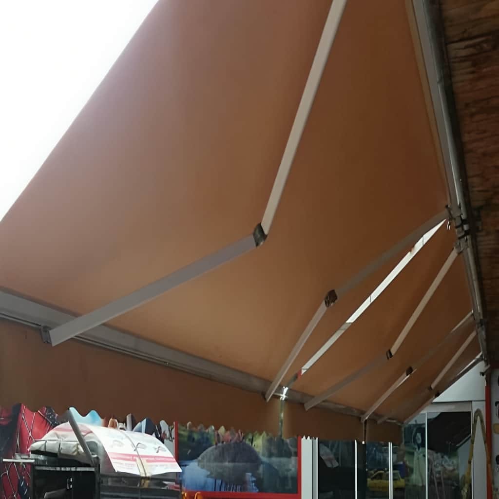 td>مدل سایبان برقی لوکس در قائمشهر</td