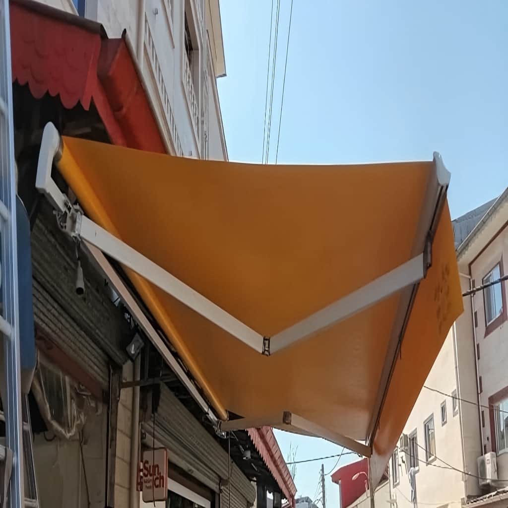 سایبان برقی در سقز