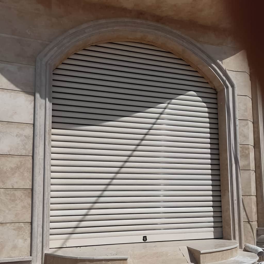 خرید کرکره برقی پوشش صنعتی بادوام در کرمان