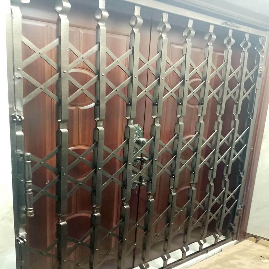 کارخانه درب آکاردئونی خطوط منظم در اردبیل
