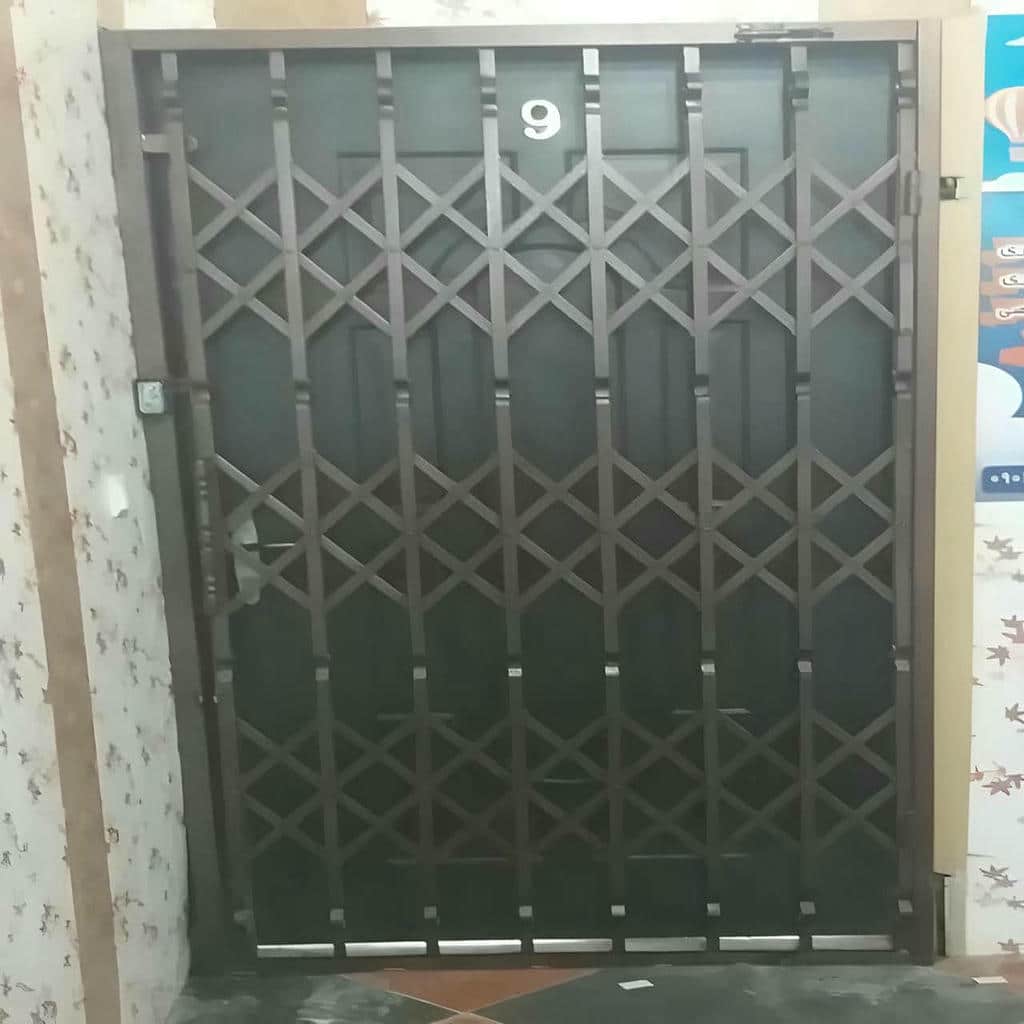 فروش درب آکاردئونی قفل ایمن در کردان