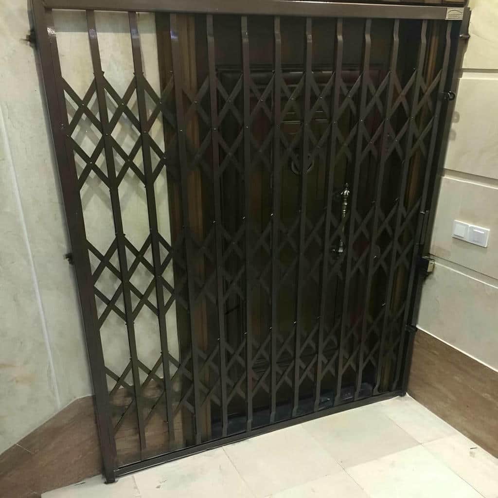 فروش درب آکاردئونی قفل ایمن در نظرآباد