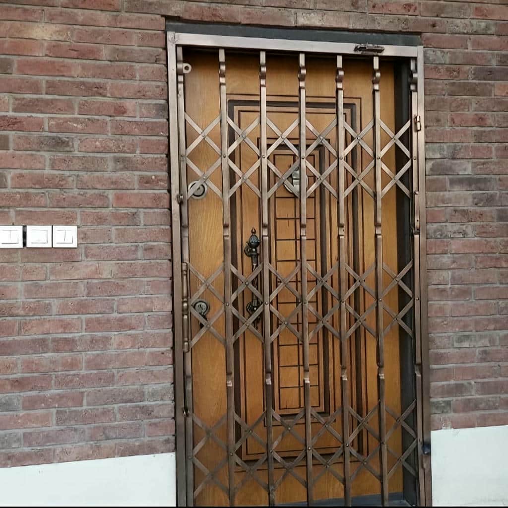 خرید درب آکاردئونی مدرن در گرگان