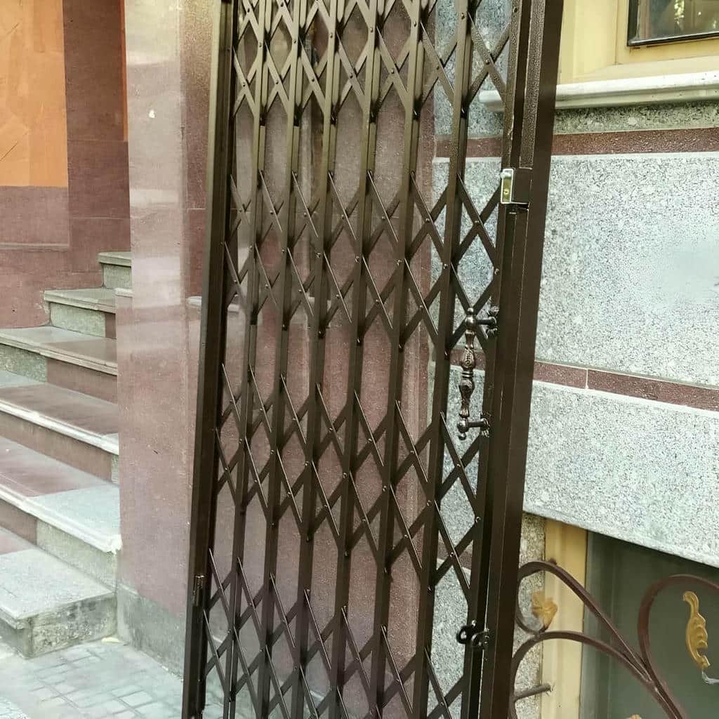 قیمت درب آکاردئونی رنگ ضدزنگ در ارومیه