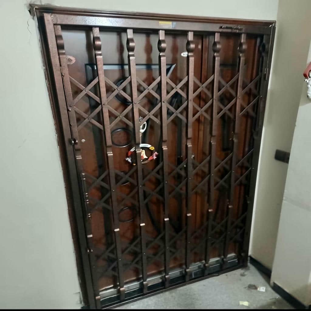 فروش درب آکاردئونی تلرانس دقیق در بندر دیلم