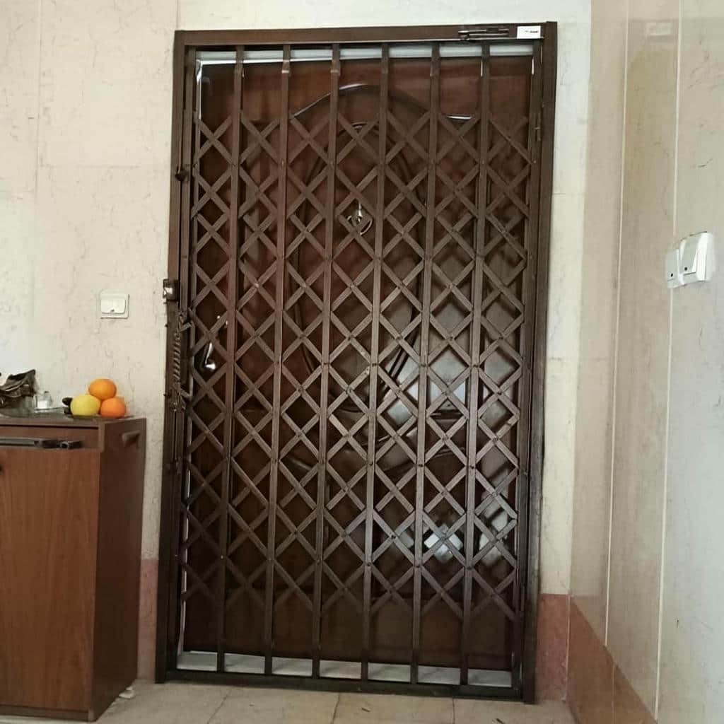 کارخانه درب آکاردئونی قفل ایمن در کاشان