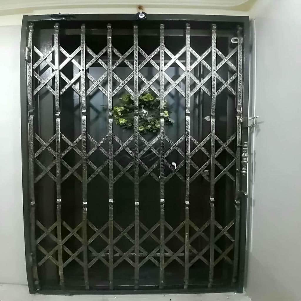 خرید درب آکاردئونی مدرن در کمال شهر