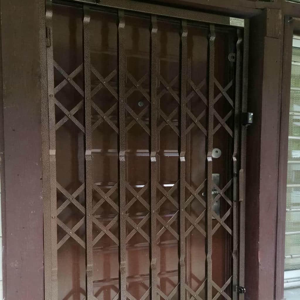 کارخانه درب آکاردئونی قفل ایمن در مریوان
