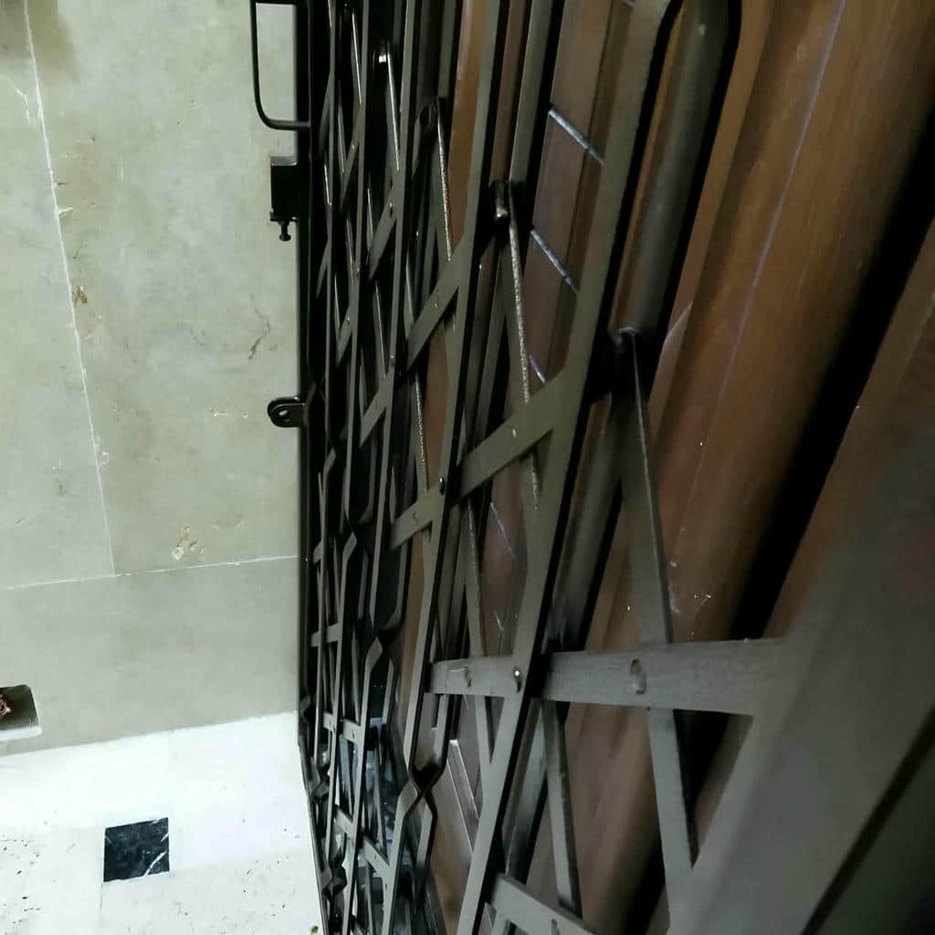 قیمت درب آکاردئونی شبکه متراکم در شهرکرد