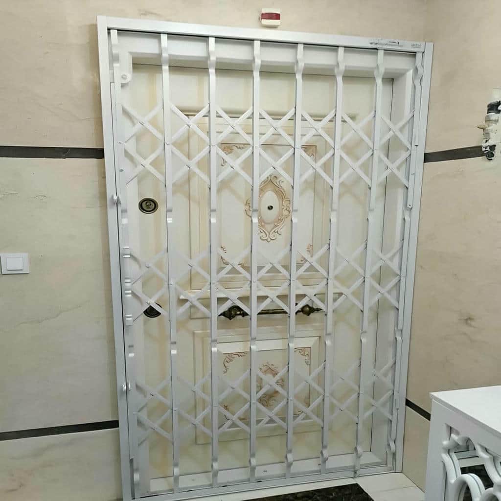 نصب درب آکاردئونی پروفیل مقاوم در استان مازندران