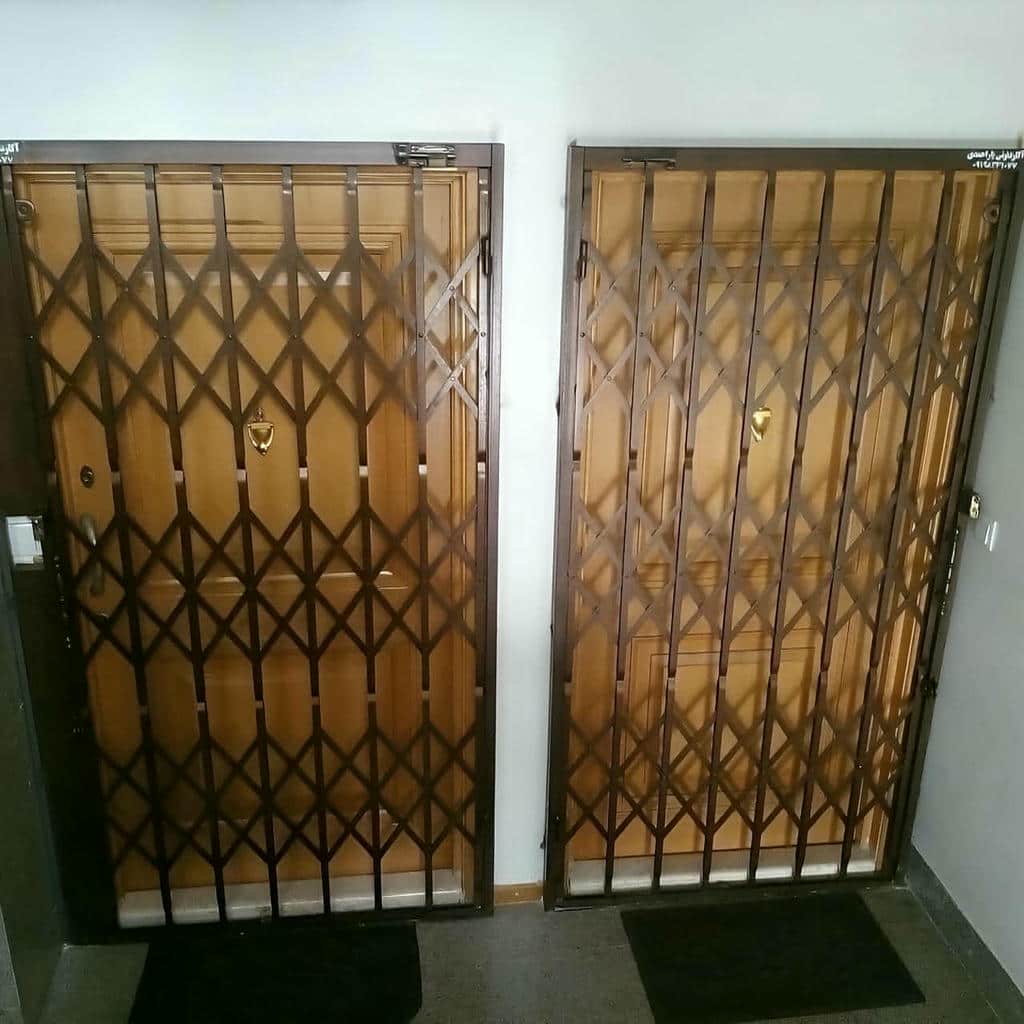 قیمت درب آکاردئونی هماهنگ درب ضدسرقت فلزی در اندیشه