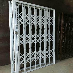 درب آکاردئونی در آمل