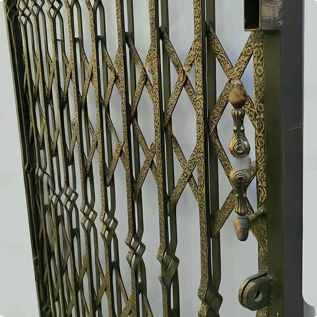 خرید درب آکاردئونی مناسب آپارتمان در نسیم شهر
