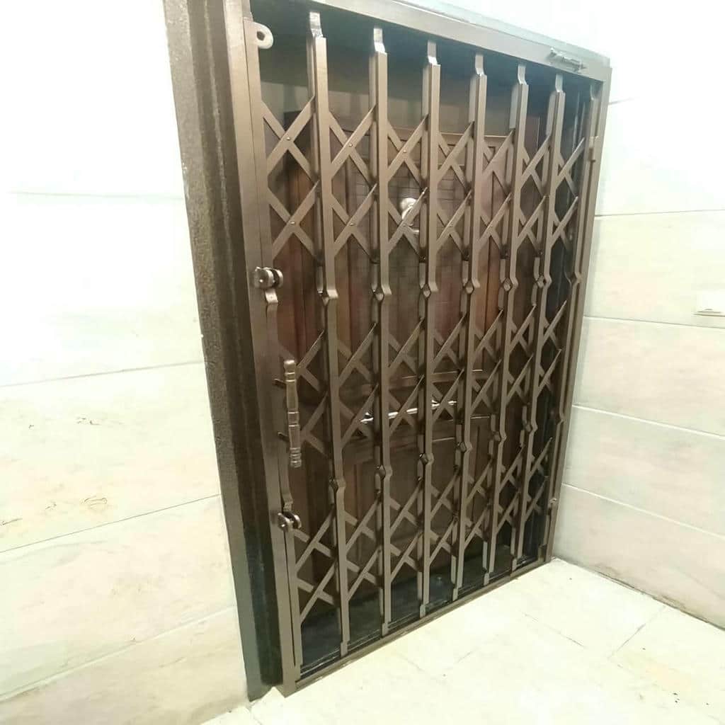 فروش درب آکاردئونی آپارتمان لوکس در فردیس کرج