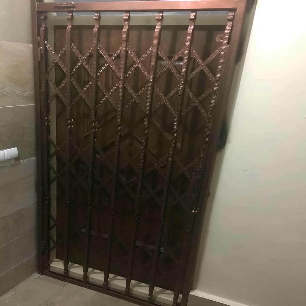 قیمت درب آکاردئونی هماهنگ درب ضدسرقت فلزی در پردیس