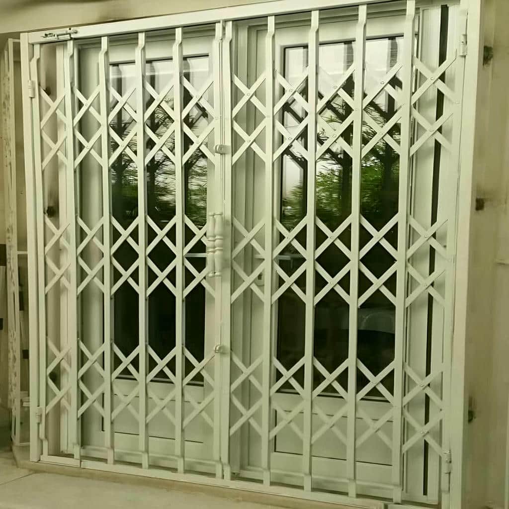 خرید درب آکاردئونی سازه تقویت شده در تبریز