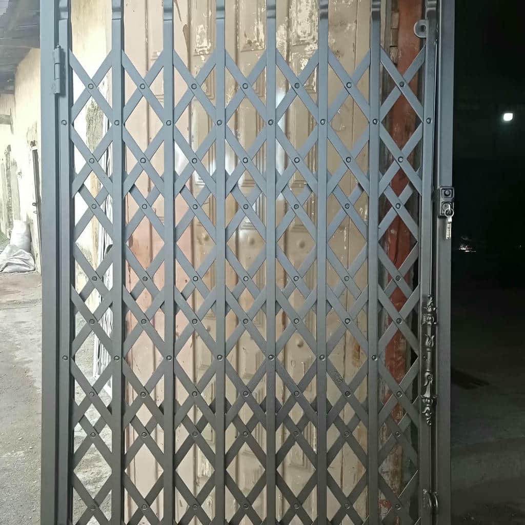 خرید درب آکاردئونی مدرن در ساوه