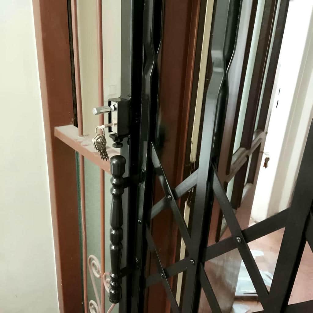 کارخانه درب آکاردئونی فولاد مقاوم در بجنورد