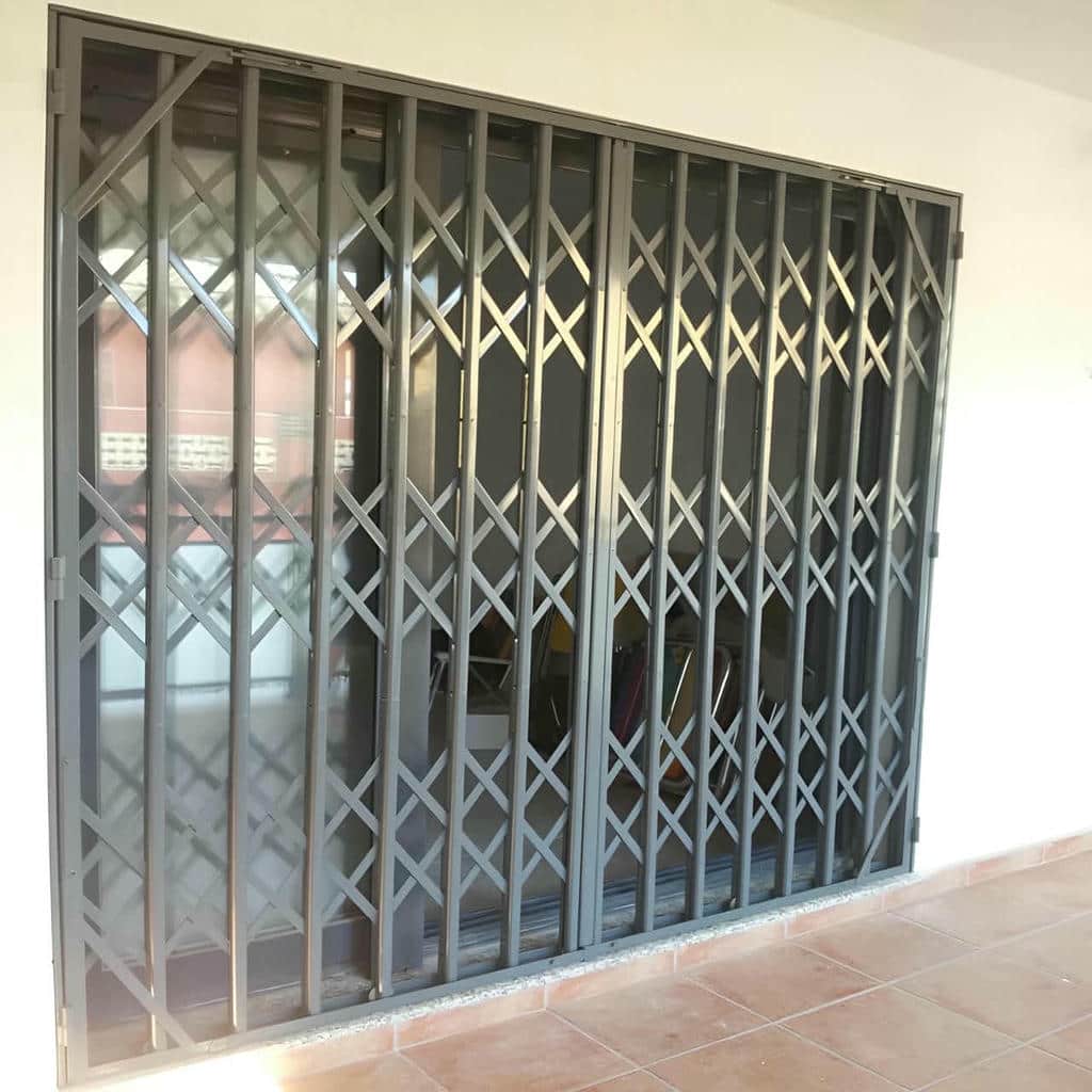 کارخانه درب آکاردئونی طراحی منظم در فشم