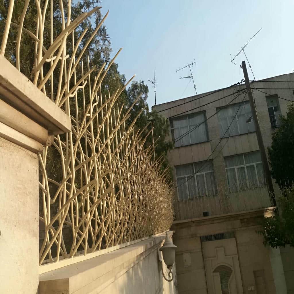 نصب حفاظ شاخ گوزنی اصولی در نظرآباد