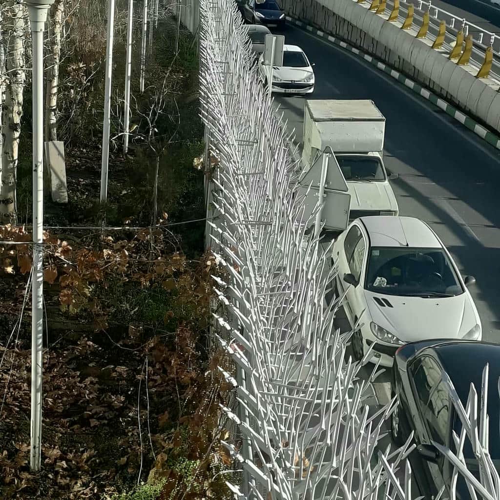 نصب حفاظ شاخ گوزنی هماهنگ نما در مهرشهر کرج