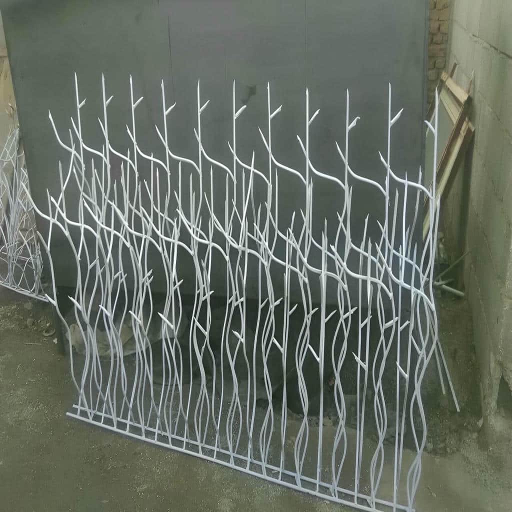 حفاظ شاخ گوزنی در محمدشهر