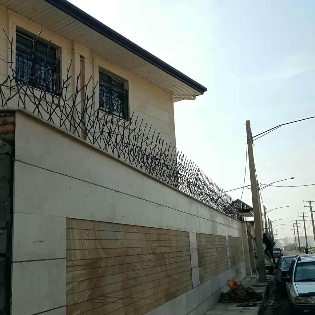 کارخانه حفاظ شاخ گوزنی سوله صنعتی در قم کارخانه حفاظ شاخ گوزنی سوله صنعتی در قم
