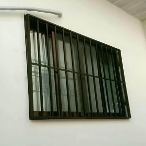 حفاظ نرده پنجره در چالوس