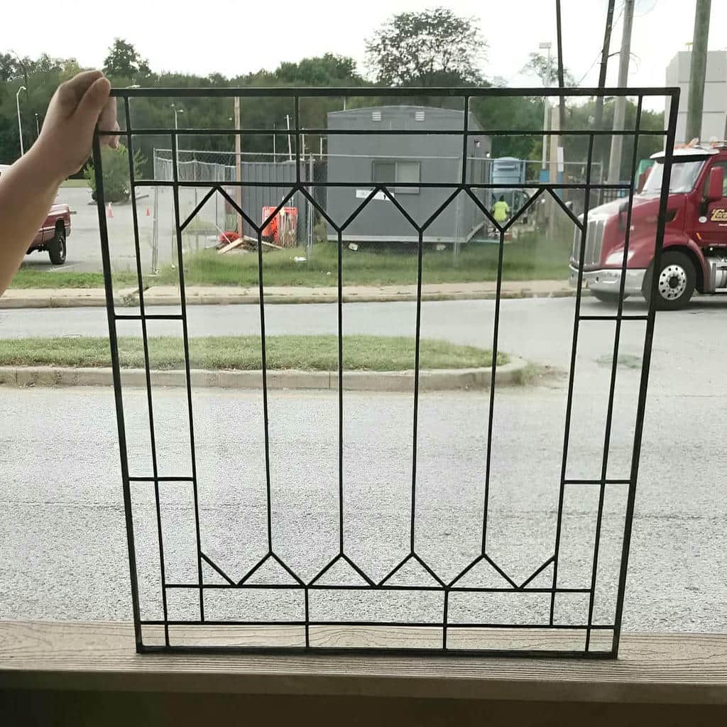 نصب حفاظ نرده پنجره رنگ هماهنگ نما در اردبیل