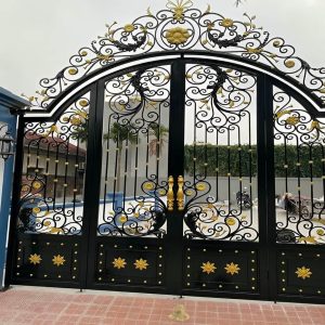درب فرفورژه حیاط در کرج