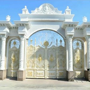 درب فرفورژه حیاط در پردیس
