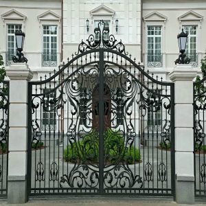 درب فرفورژه حیاط در استان مازندران